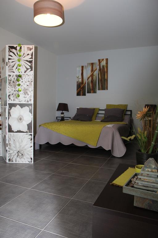 La Maison Des Landes Mouzillon Room photo